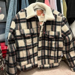Levis Ex-Boyfriend trucker jacket. Brand New. Size S